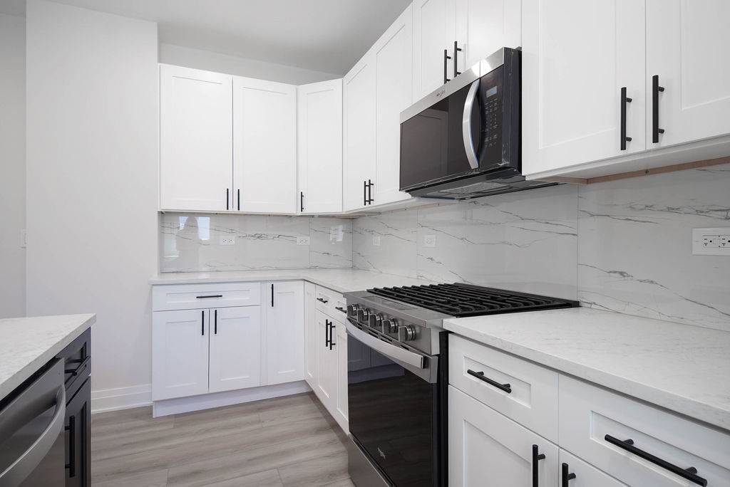 2250 N Kostner AVE, Chicago, IL 60639