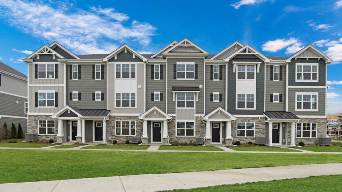 295 Basin CT, St. Charles, IL 60174