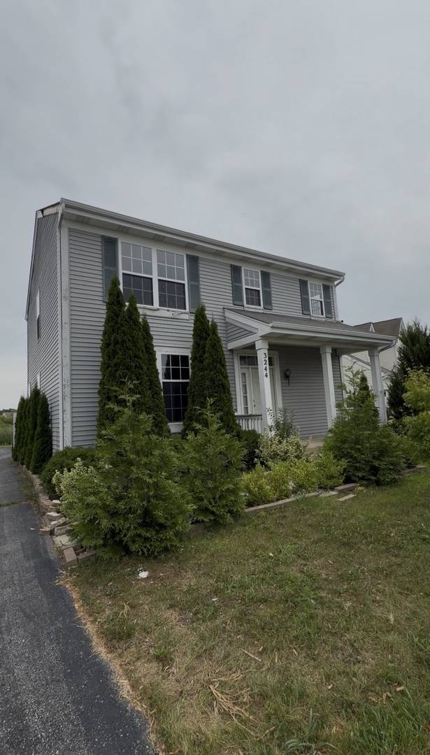3244 Holden CIR, Matteson, IL 60443