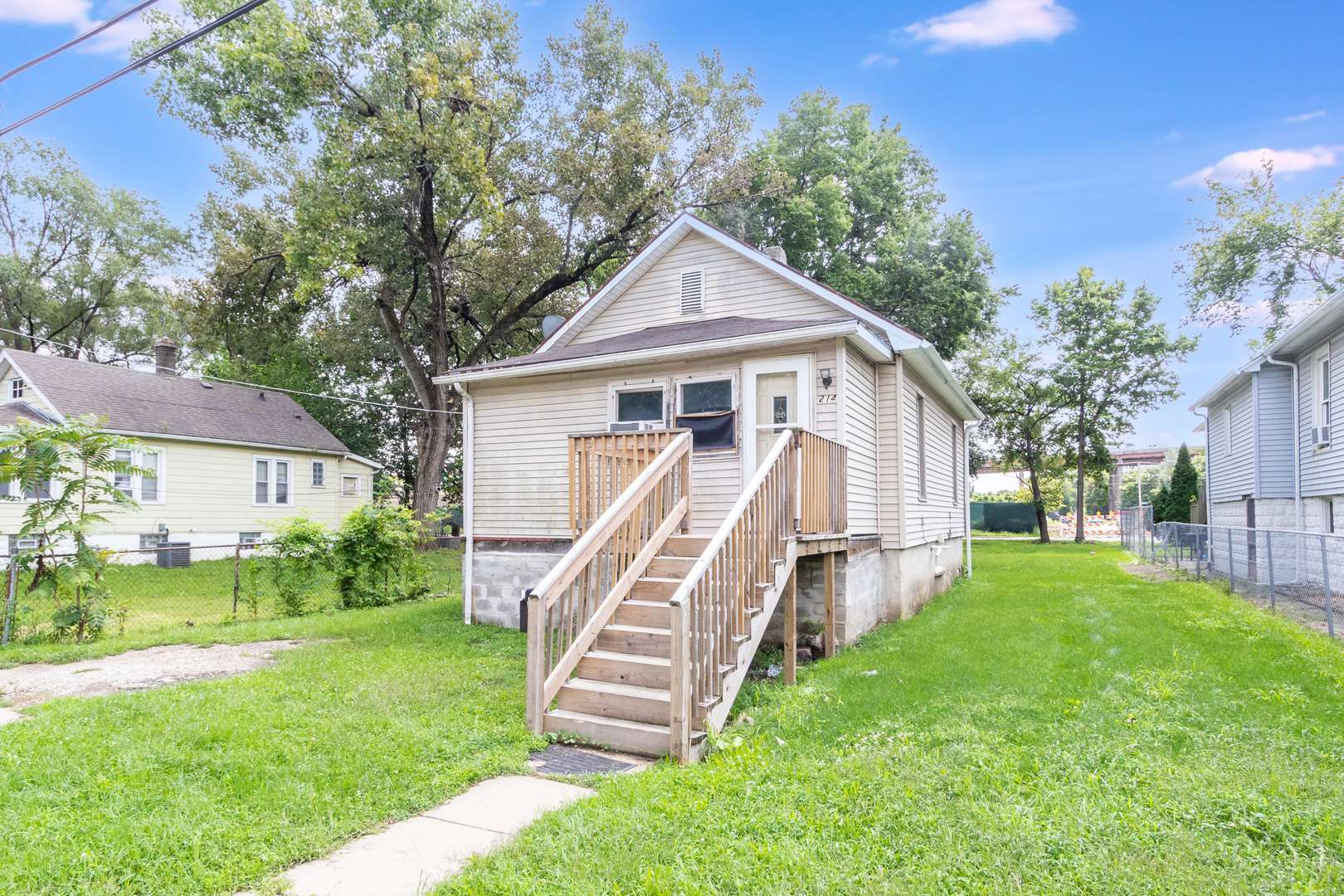 214 Sheridan ST, Joliet, IL 60436