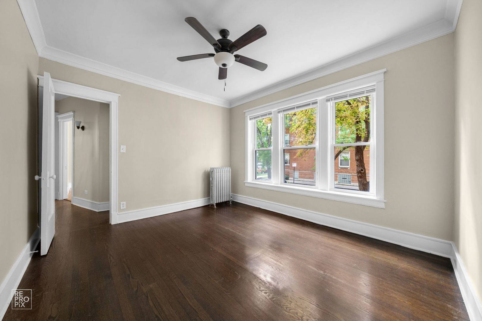 4500 N Whipple ST #B3, Chicago, IL 60625