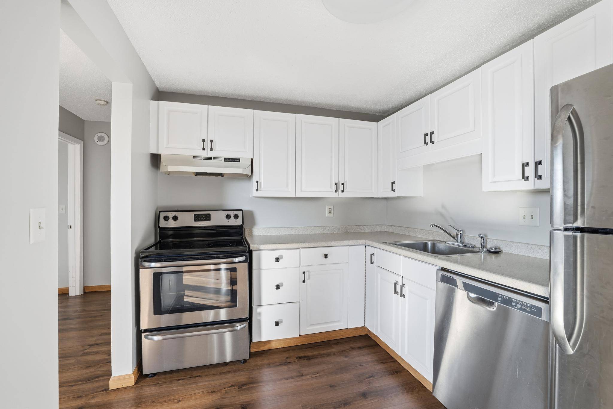 78 10th ST E #1802, Saint Paul, MN 55101
