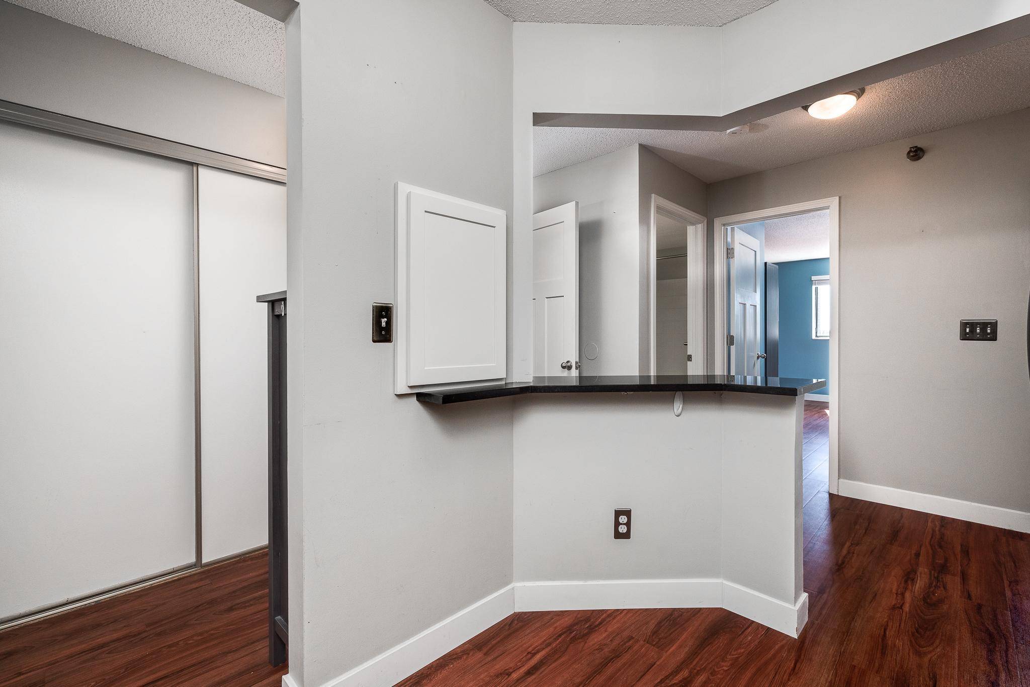 78 10th ST E #506, Saint Paul, MN 55101