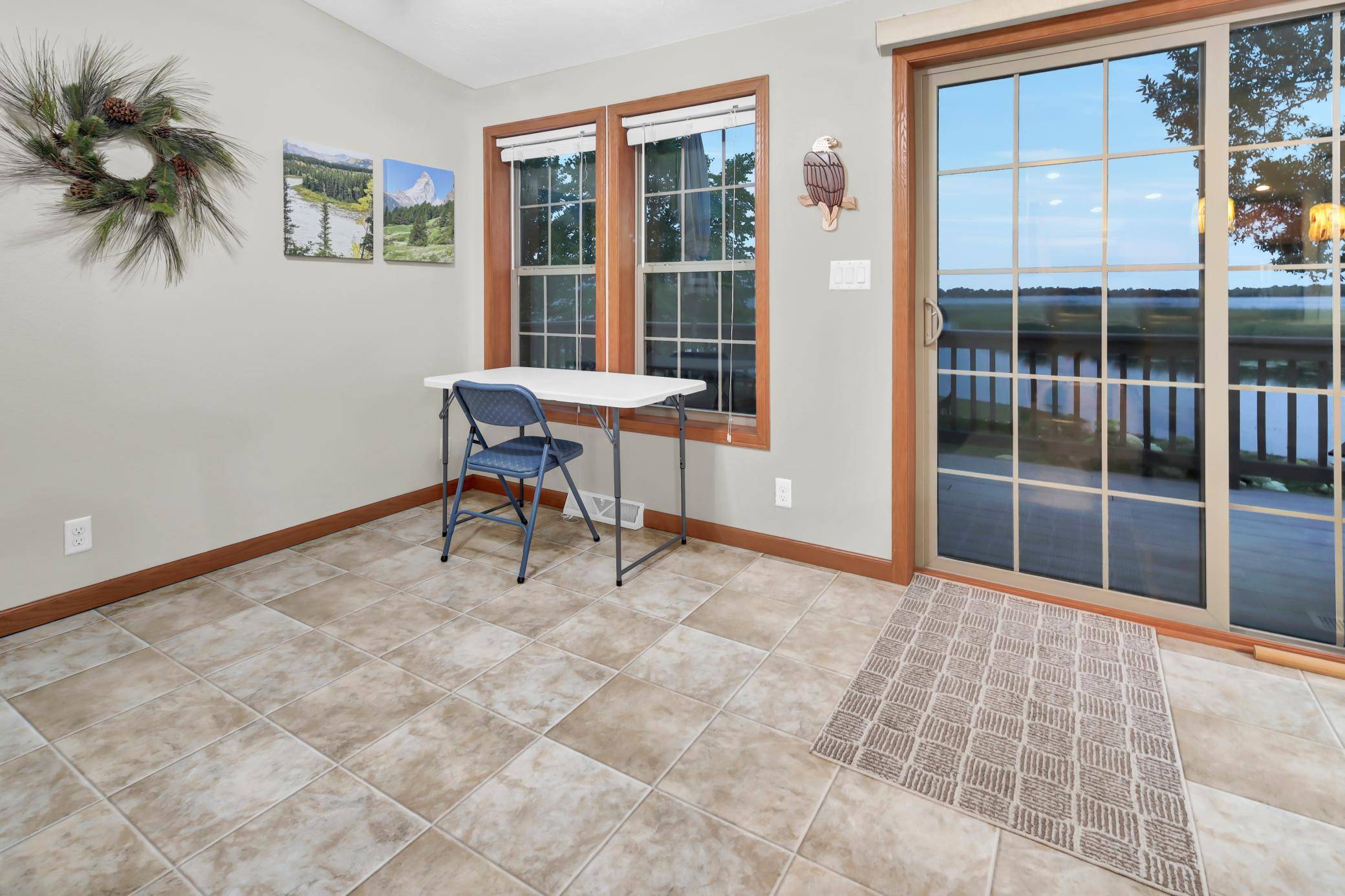 5042 White Gables RD, Brainerd, MN 56401
