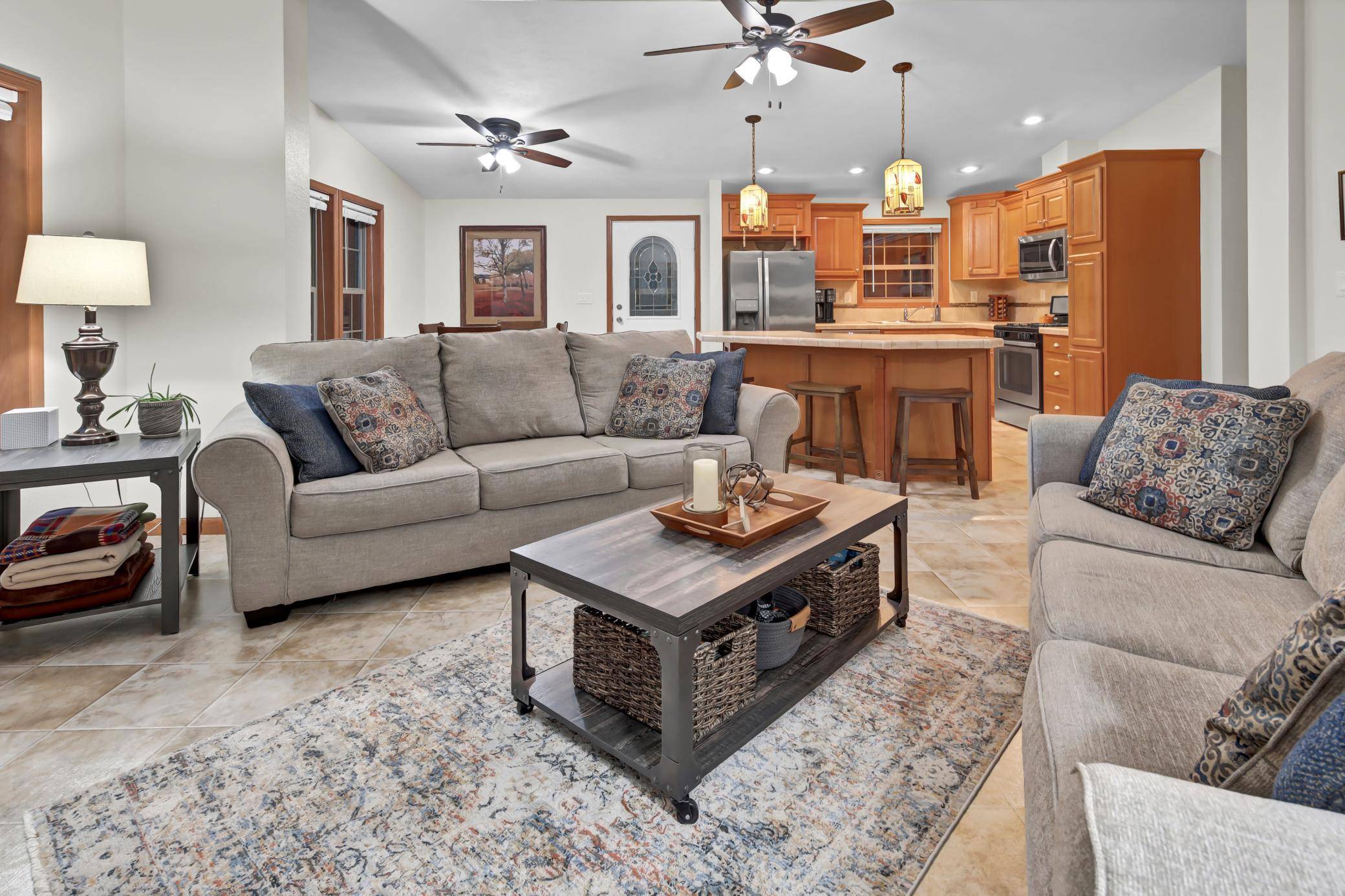 5042 White Gables RD, Brainerd, MN 56401