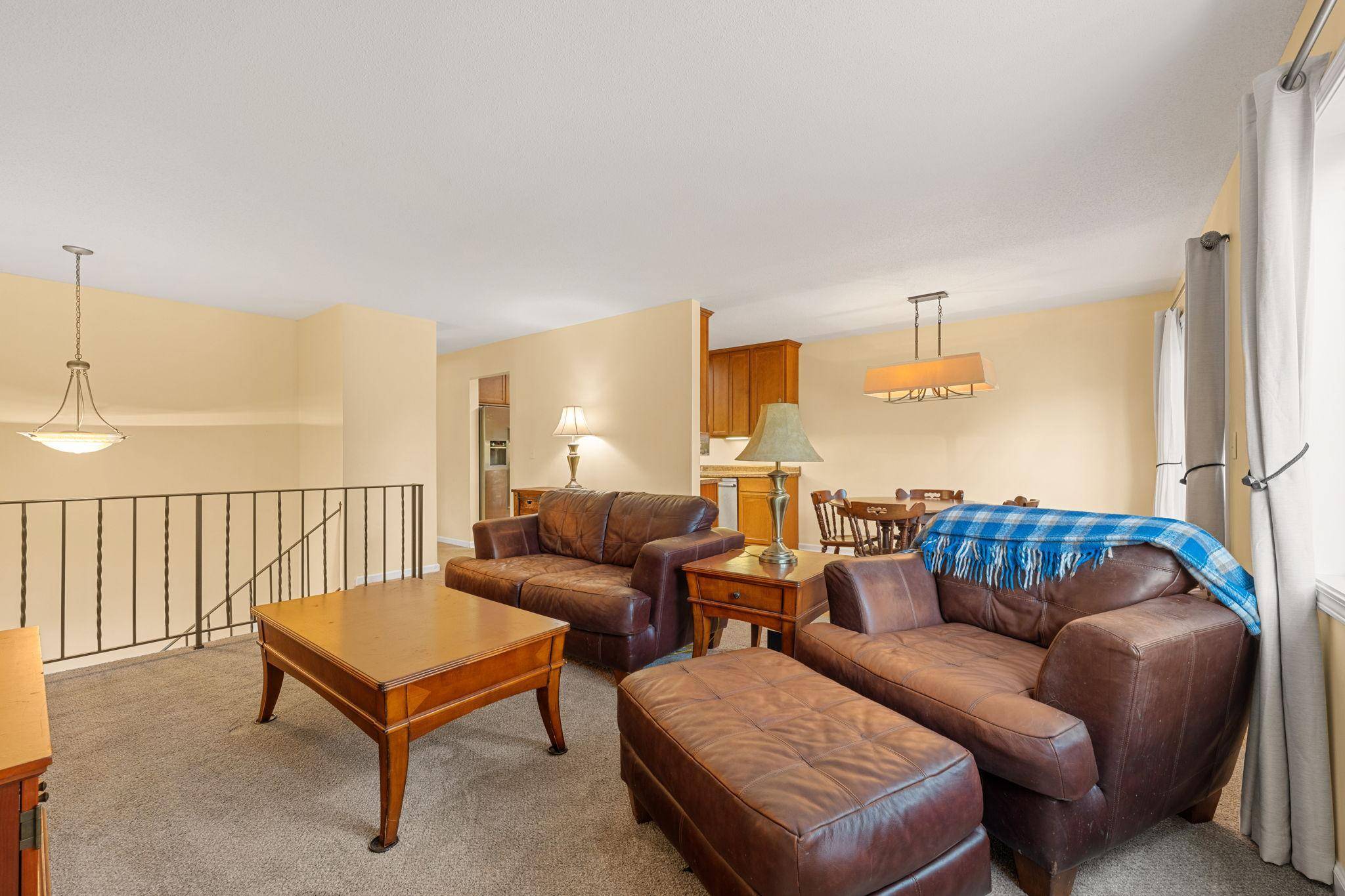 7864 Yucca LN N, Maple Grove, MN 55311