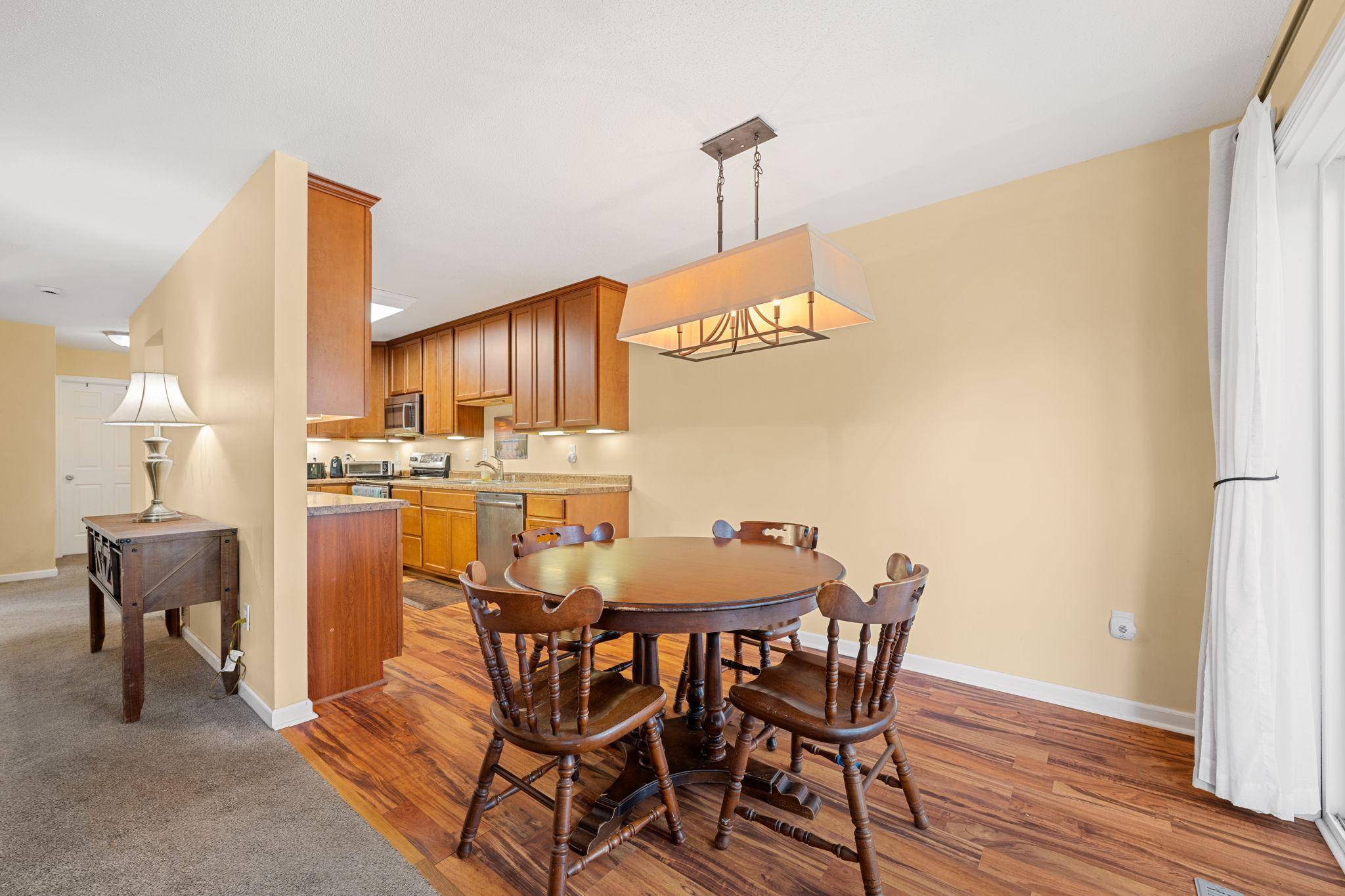7864 Yucca LN N, Maple Grove, MN 55311