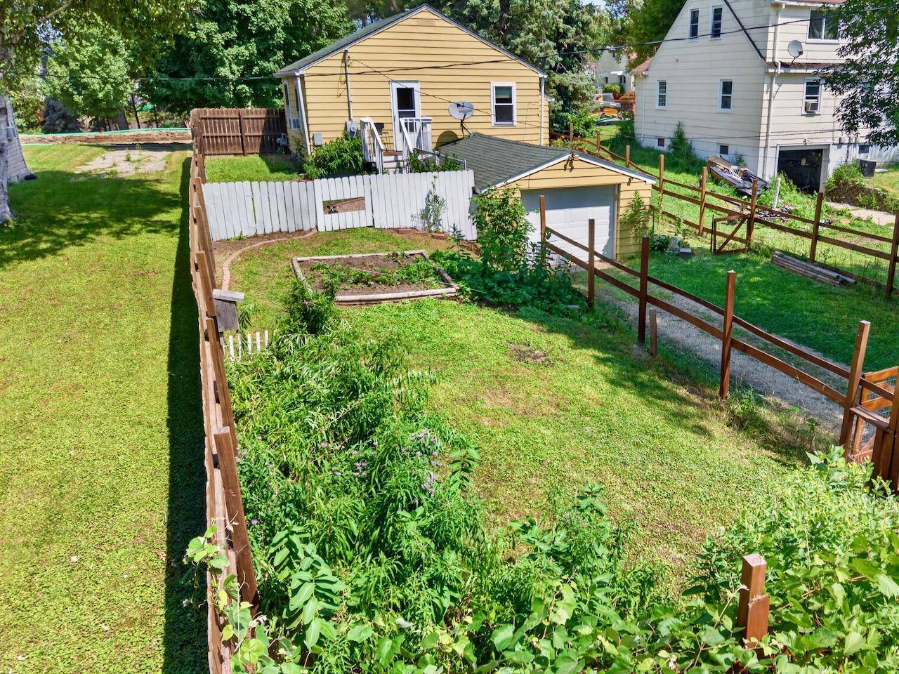 319 W Douglas AVE, Fergus Falls, MN 56537