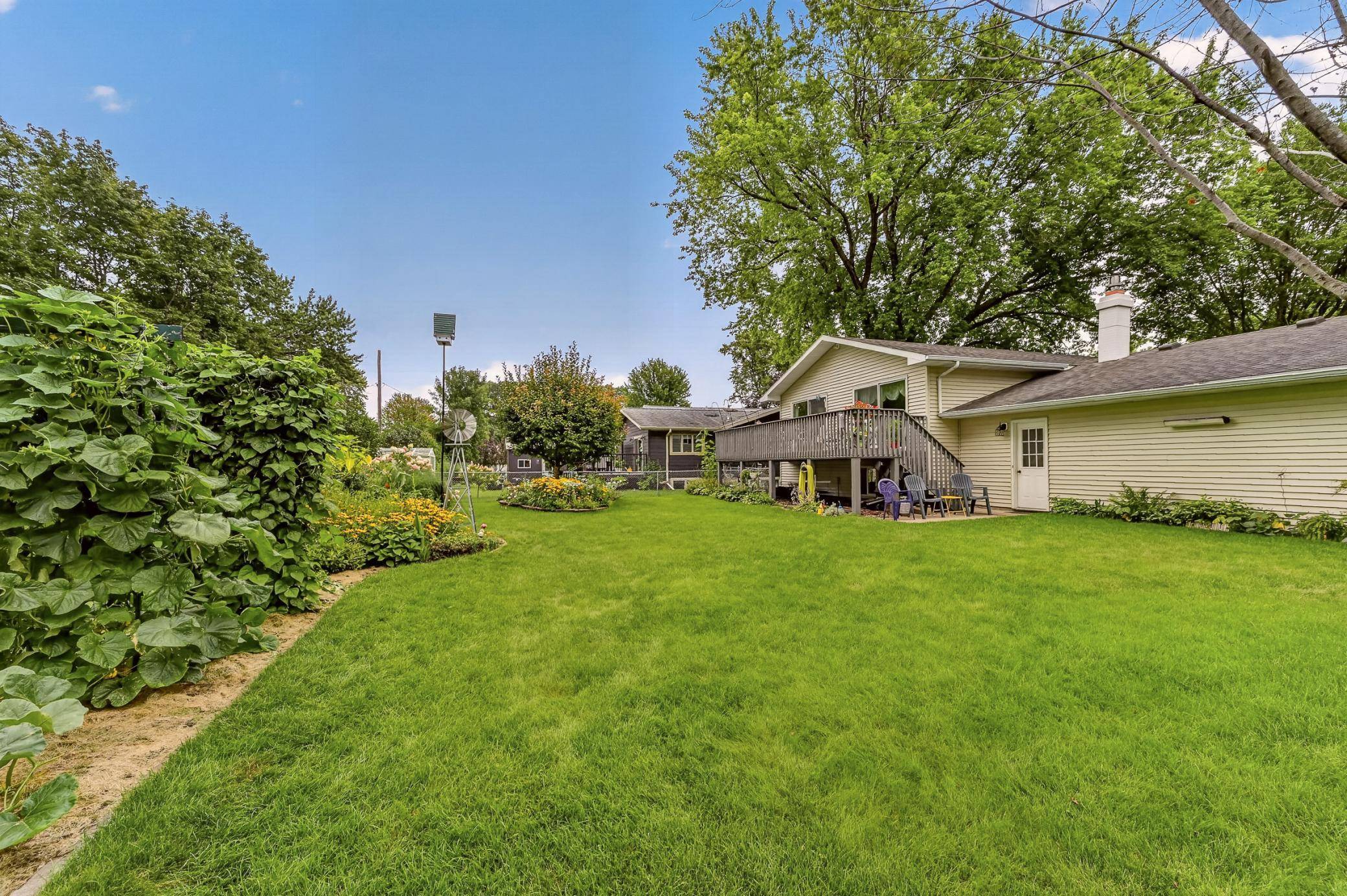 848 15th ST SE, Owatonna, MN 55060
