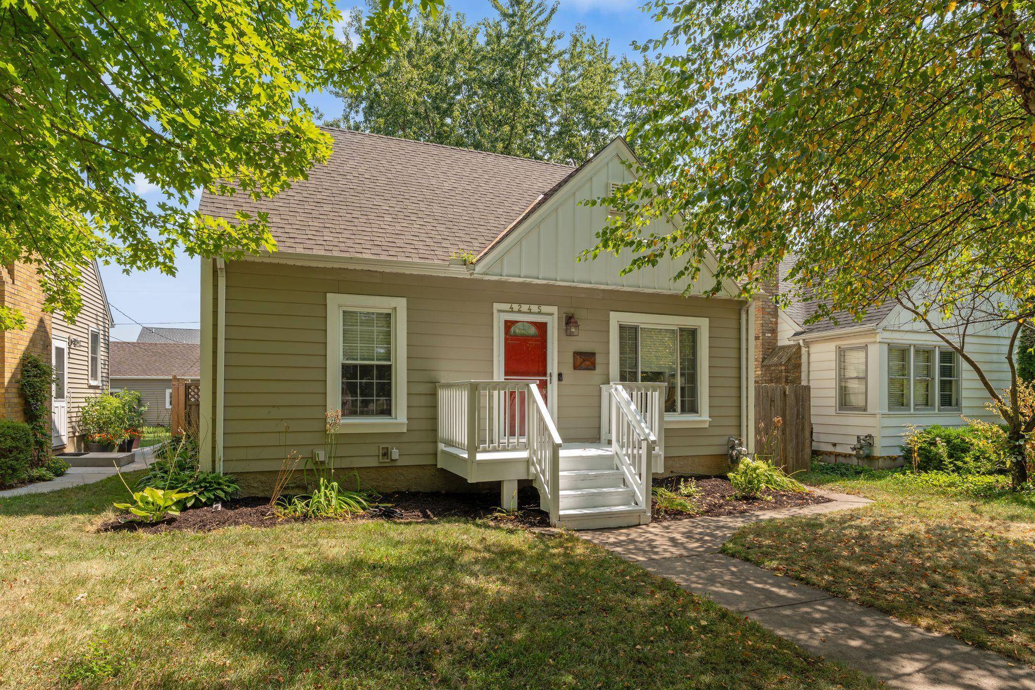 4245 Utica AVE S, Saint Louis Park, MN 55416