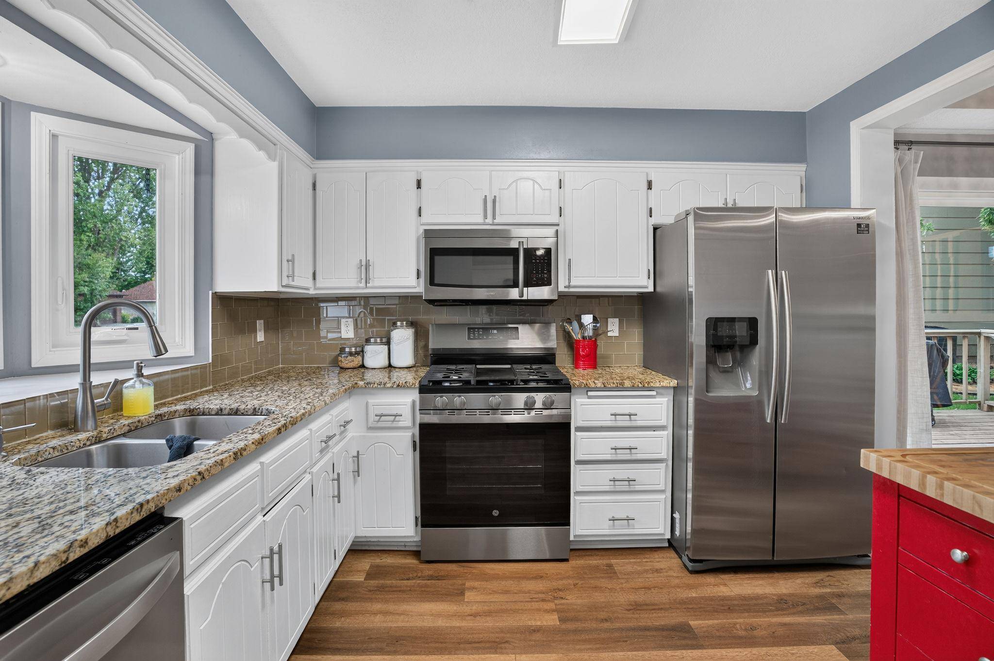 11410 48th AVE N, Plymouth, MN 55442