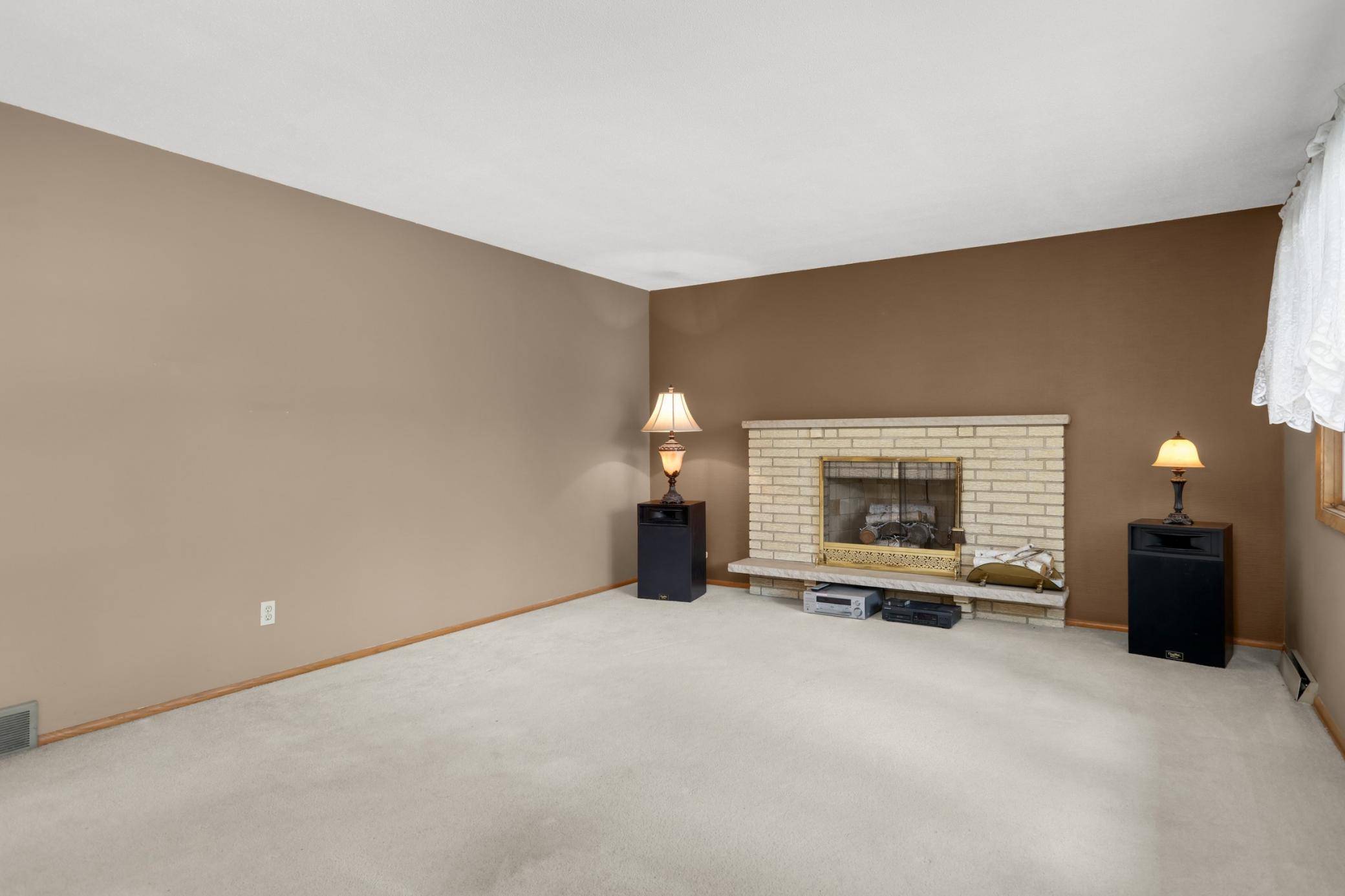 8033 Douglas DR N, Brooklyn Park, MN 55443