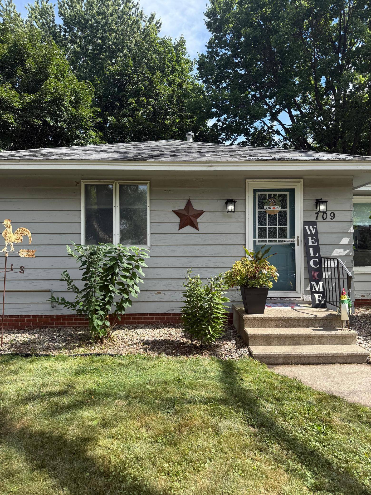 709 7th ST, Farmington, MN 55024