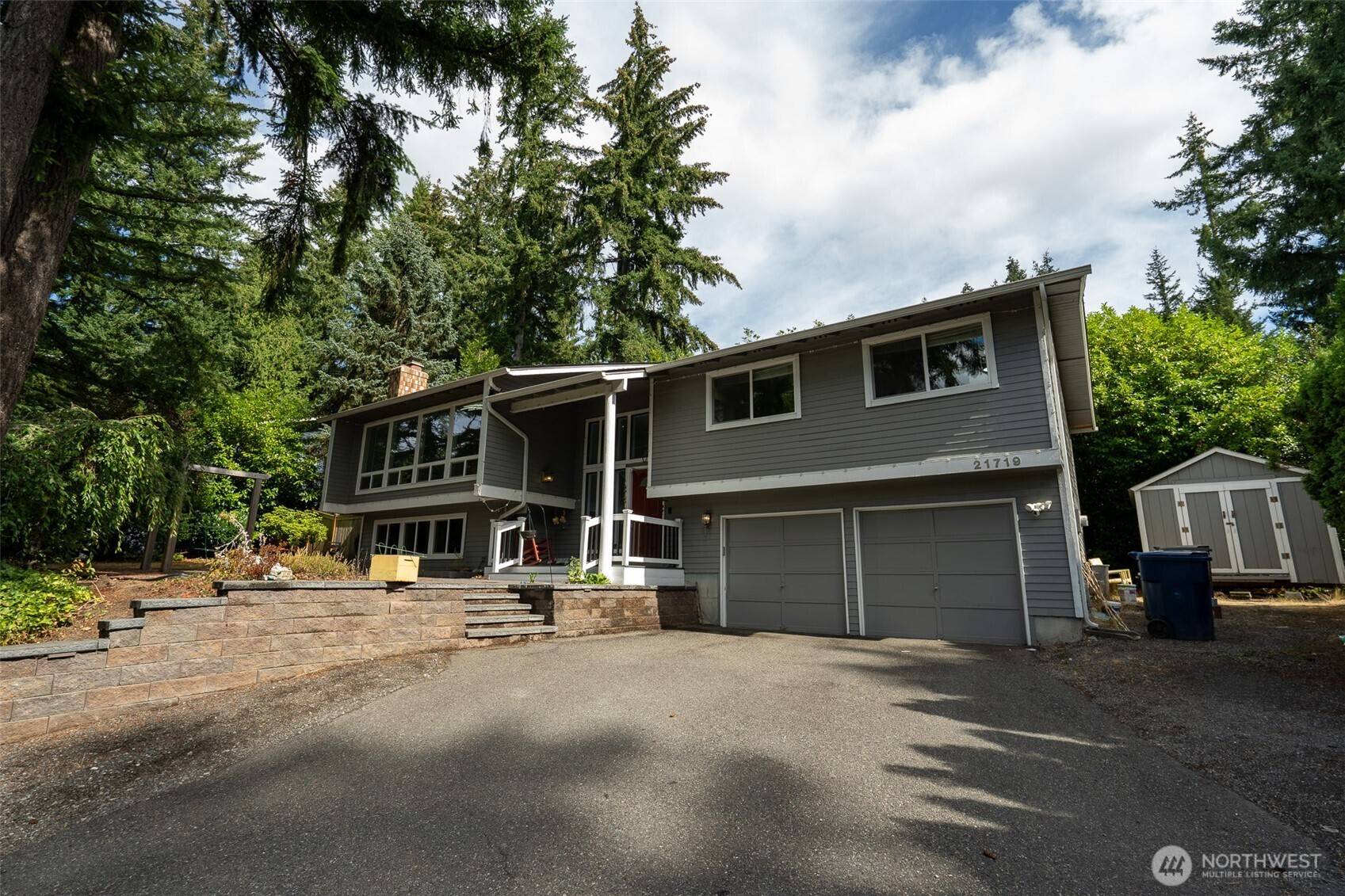 21719 NE 18th WAY, Sammamish, WA 98074