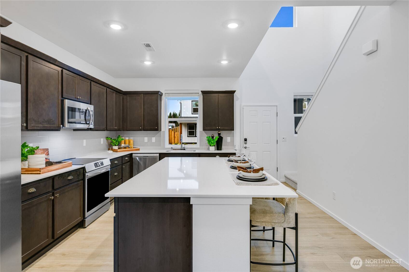 1606 Illusion WAY, Port Townsend, WA 98368