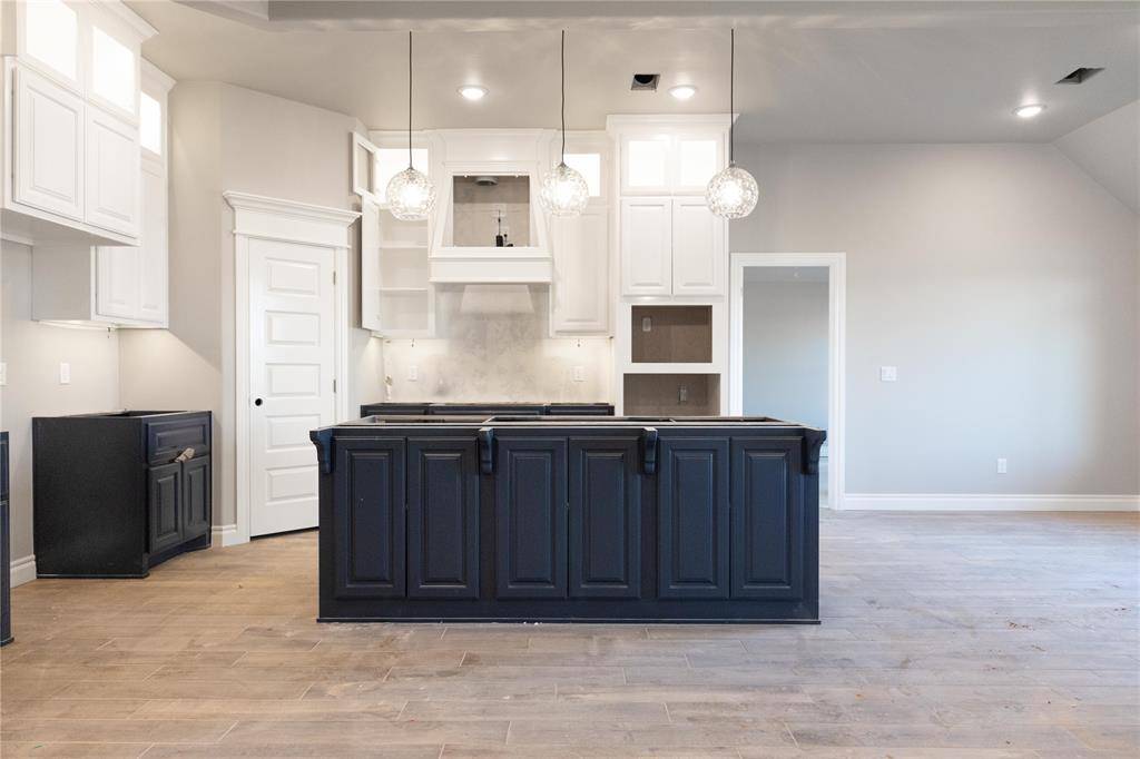5600 Rose Prairie BLVD, Edmond, OK 73034