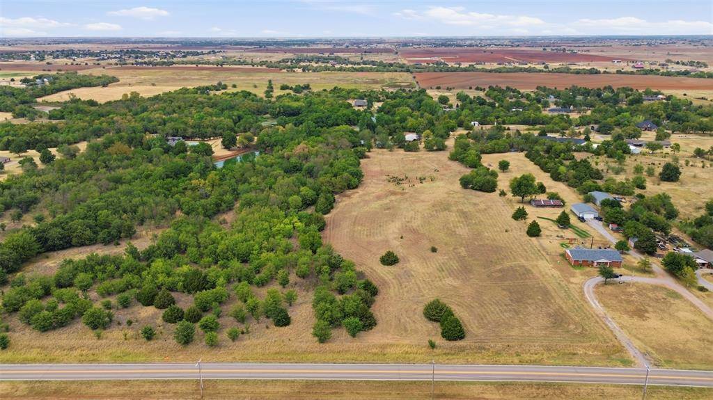 724 NE Blugil DR, Piedmont, OK 73078