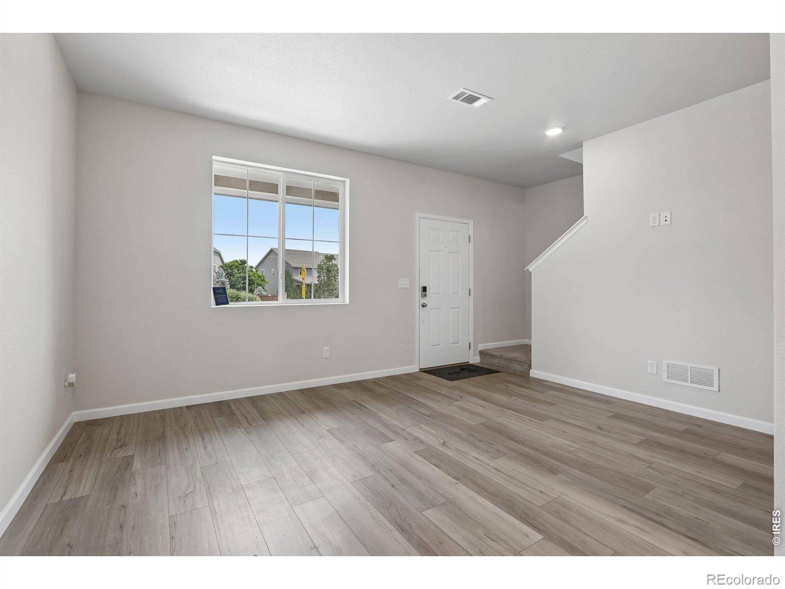1494 Coral PL, Longmont, CO 80504