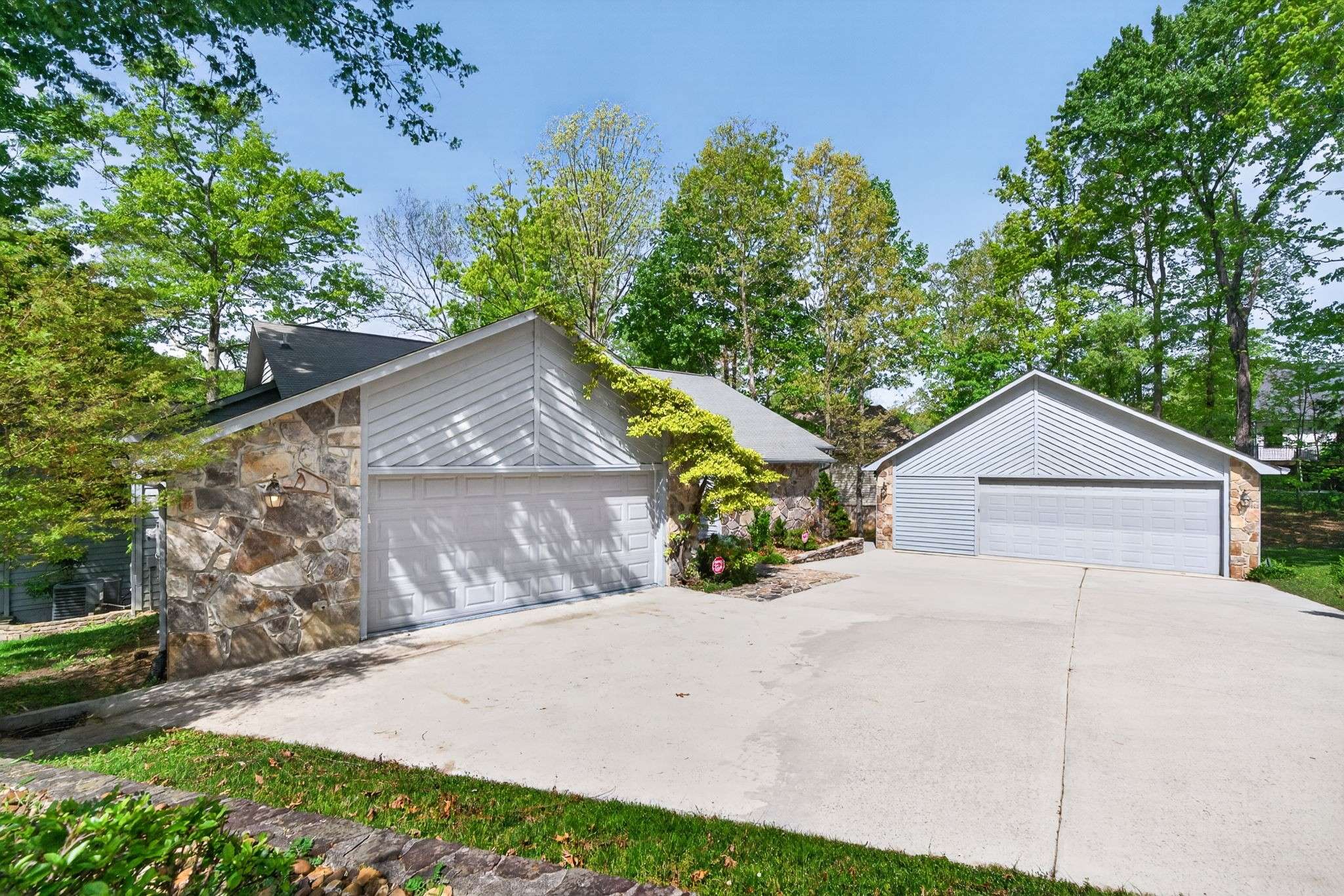 167 Markham Ln, Crossville, TN 38558