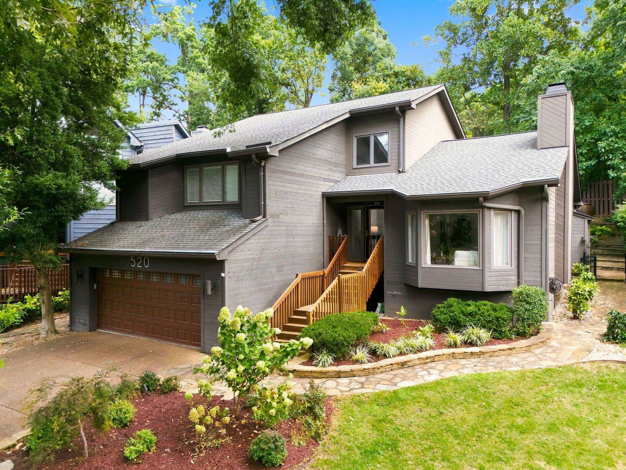 520 Harpeth Trace Dr, Nashville, TN 37221