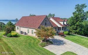 849 Pinnacle Drive, Dandridge, TN 37725