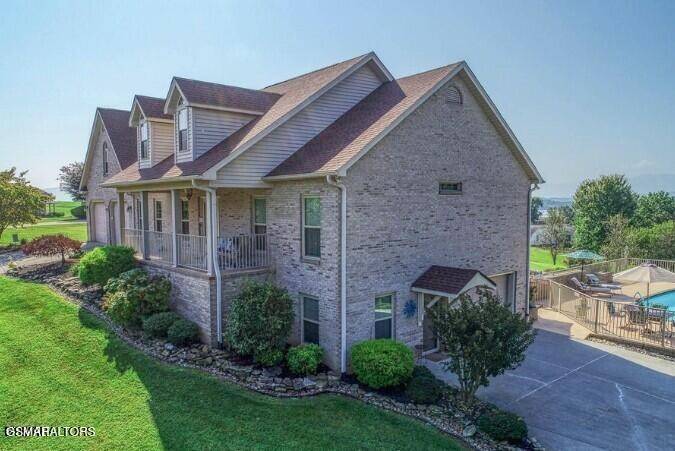 849 Pinnacle Drive, Dandridge, TN 37725