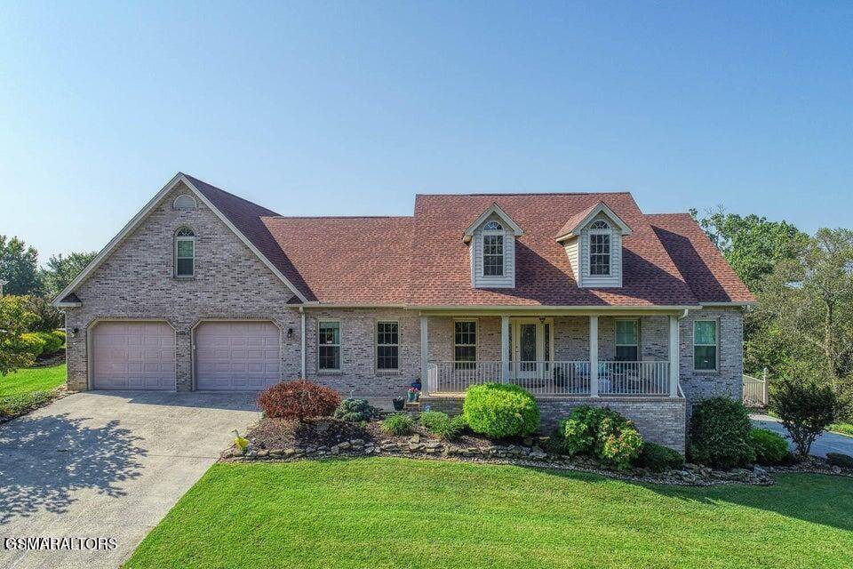 849 Pinnacle Drive, Dandridge, TN 37725