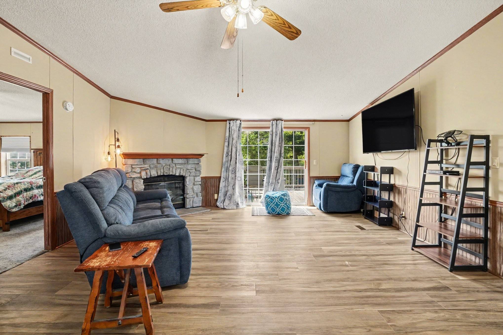 97 Claude Fox Rd, Lafayette, TN 37083