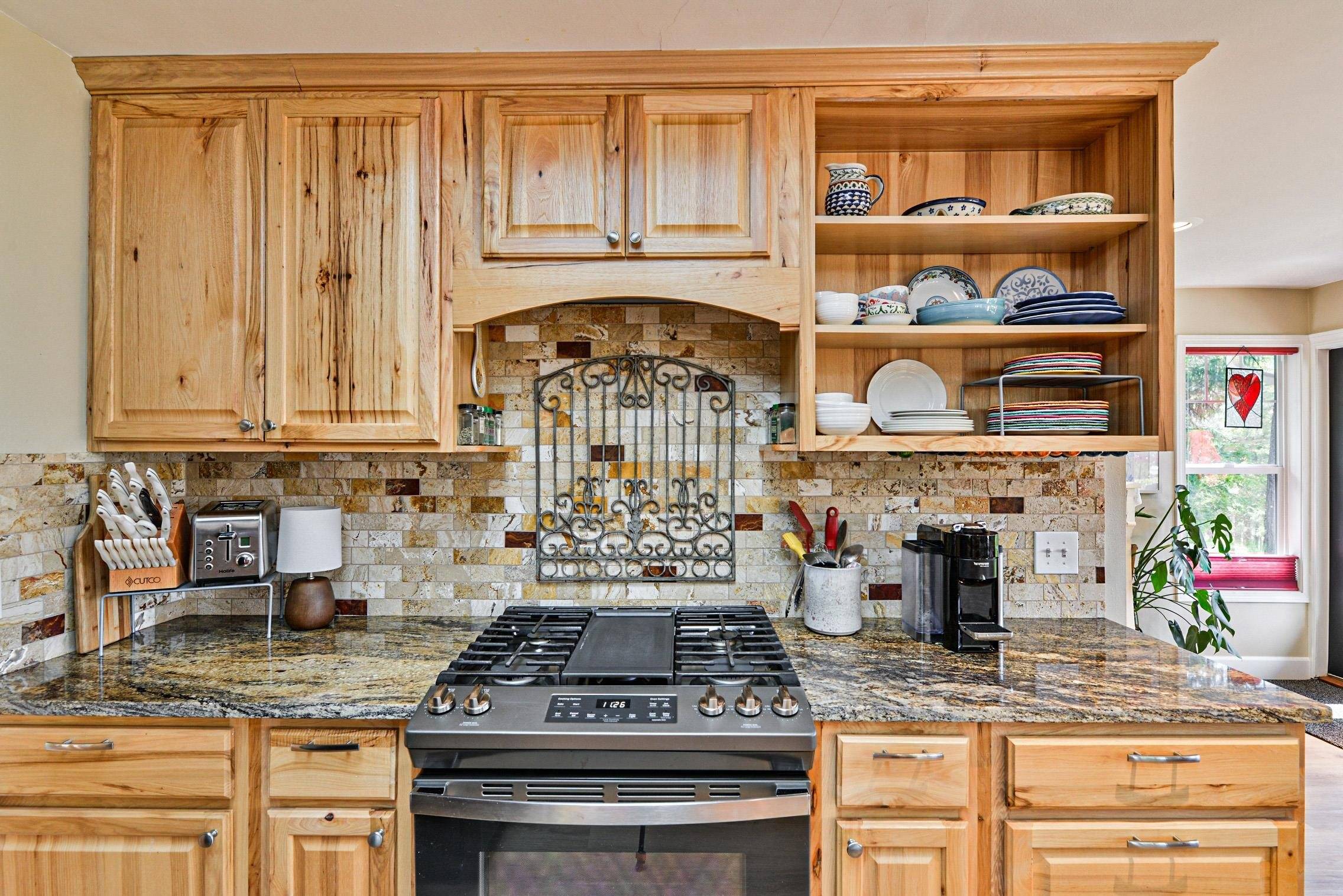 1421 W Pinehill Rd, Spokane, WA 99218