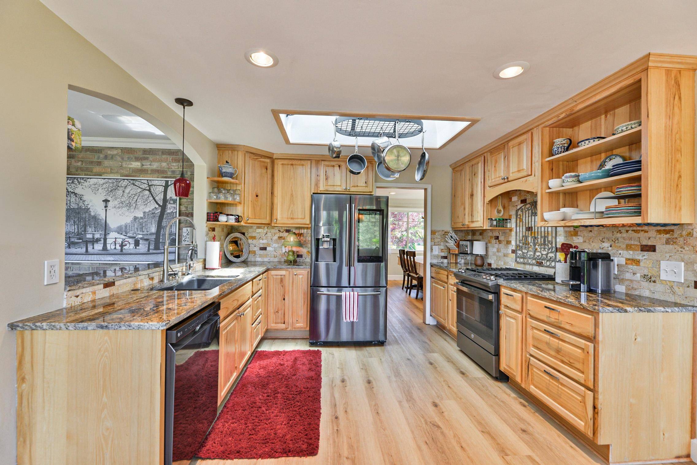 1421 W Pinehill Rd, Spokane, WA 99218