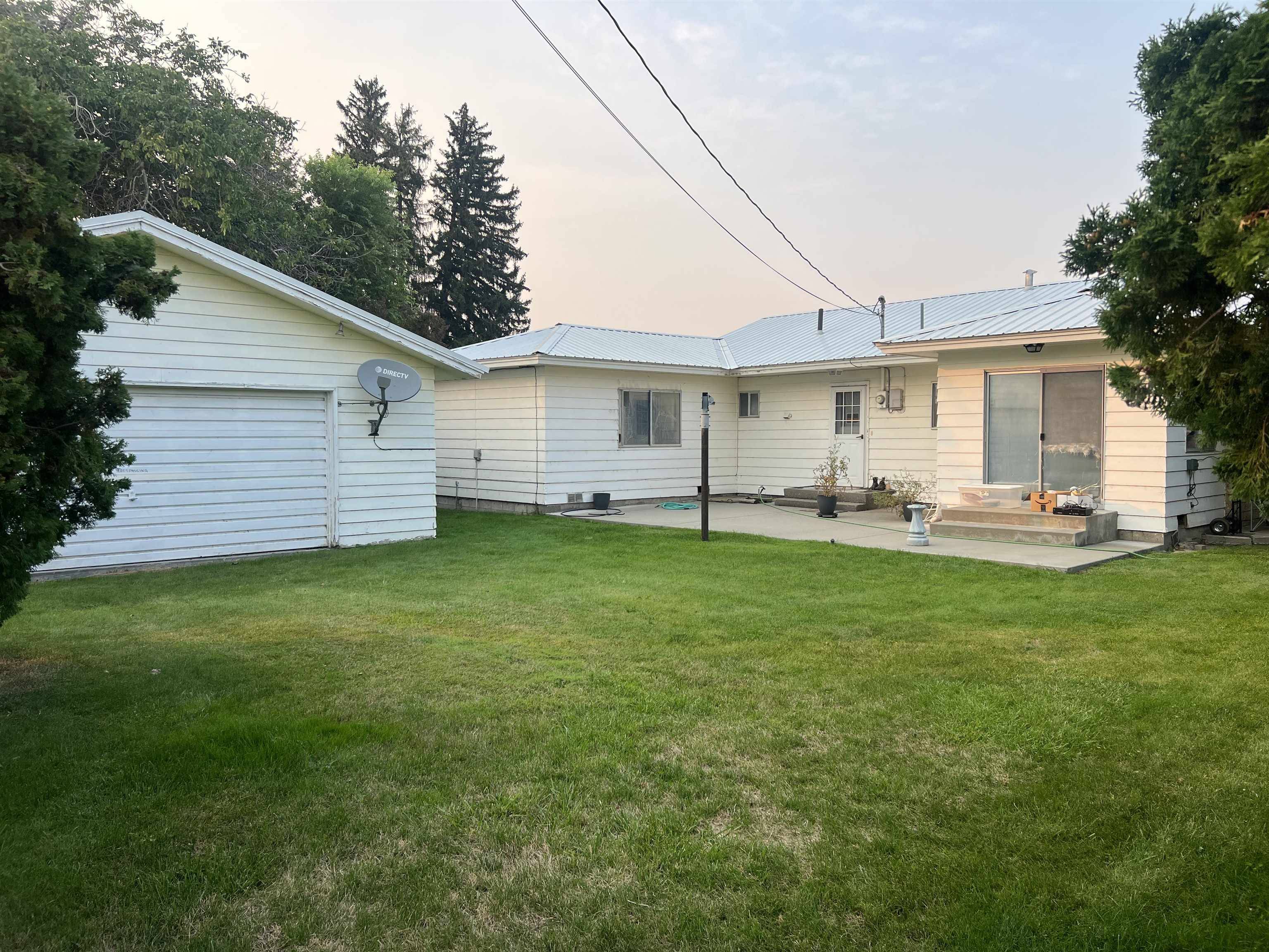 1518 Columbia Ave, Bridgeport, WA 98813