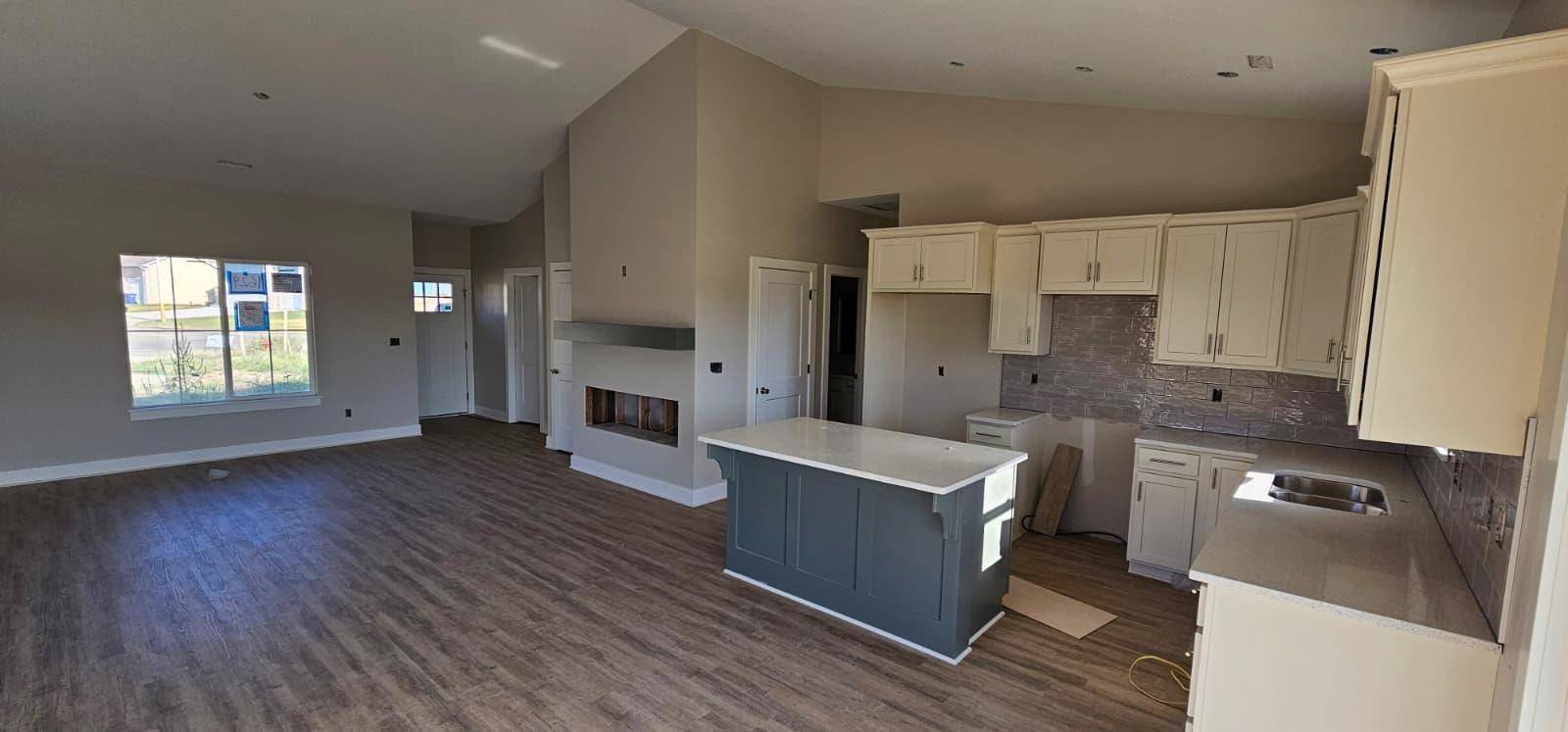 1629 Midway Ct., Valley Center, KS 67147