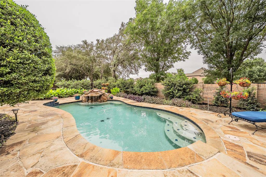 3240 Paddock Circle, Flower Mound, TX 75022