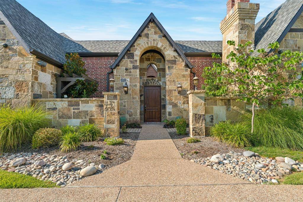 4713 Clydesdale Drive, Flower Mound, TX 75028