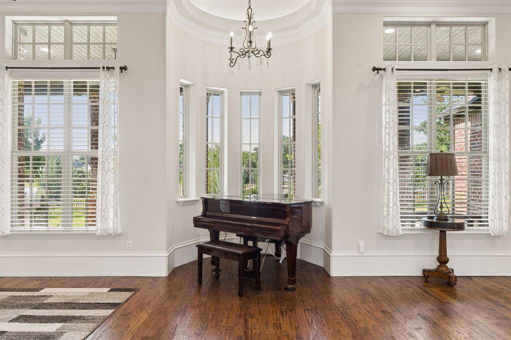 4713 Clydesdale Drive, Flower Mound, TX 75028