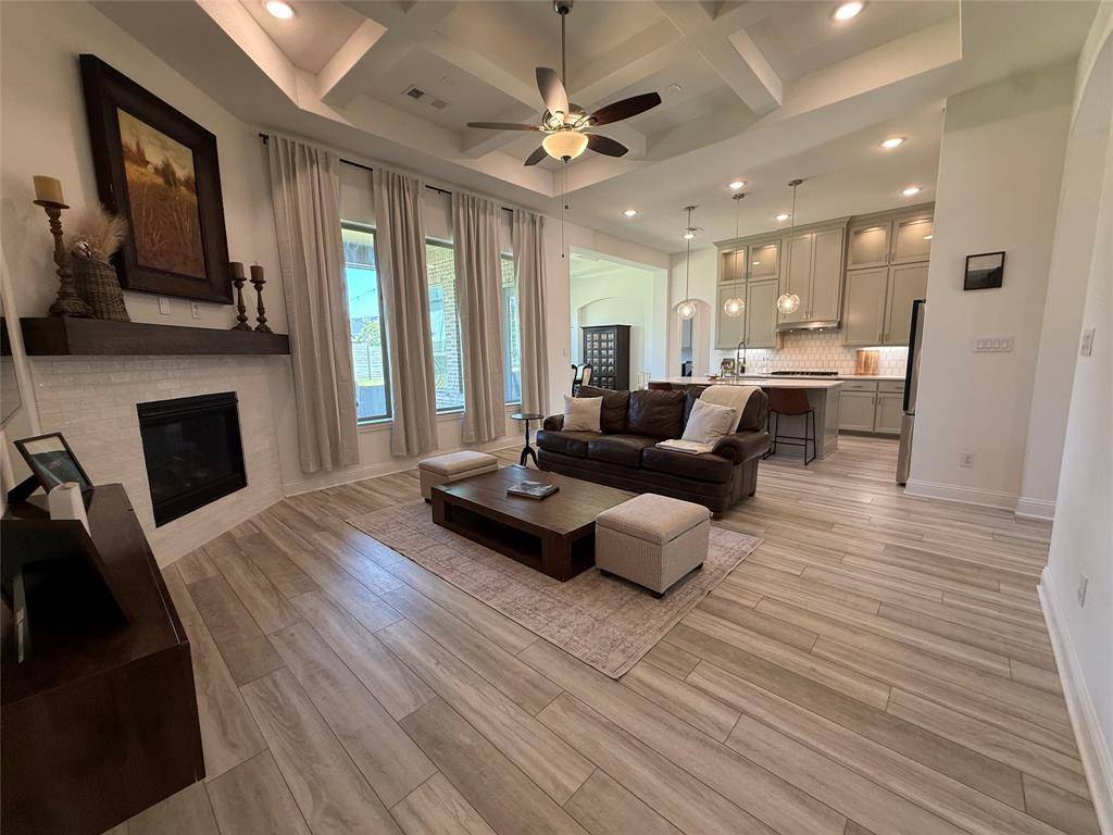 2012 Gathering Trail, Argyle, TX 76226