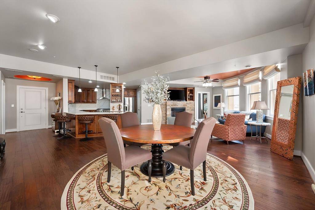 411 W 7th Street #906, Fort Worth, TX 76102