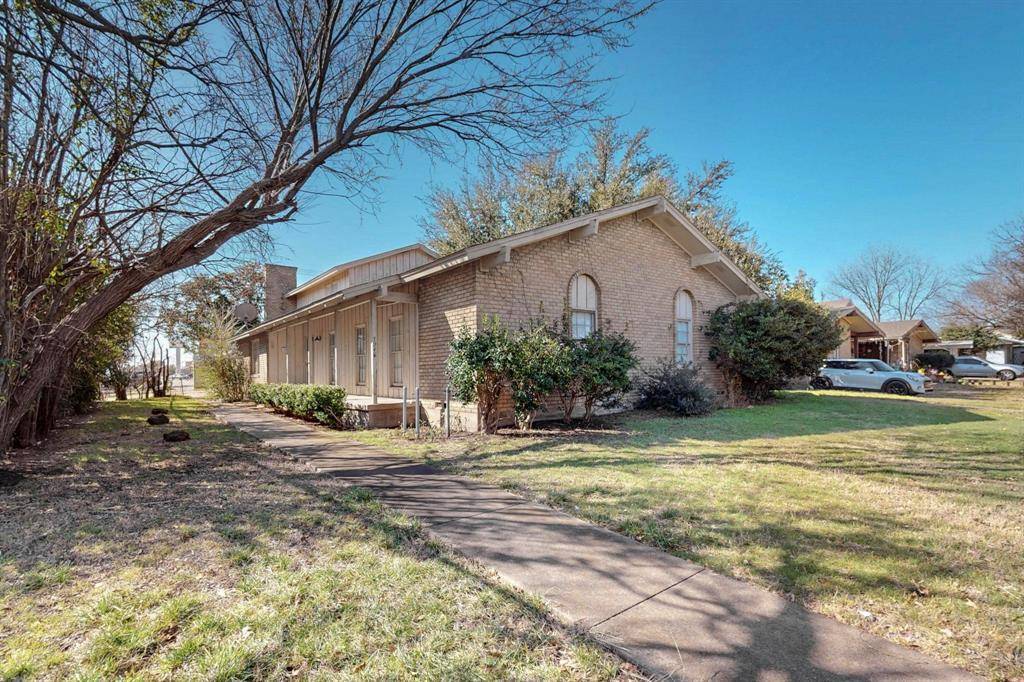 7948 Habersham Lane, Dallas, TX 75248