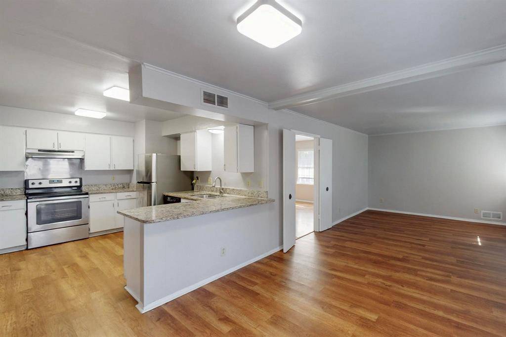 7948 Habersham Lane, Dallas, TX 75248