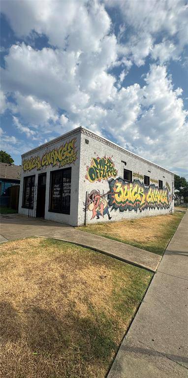 820 S Carroll Avenue, Dallas, TX 75223