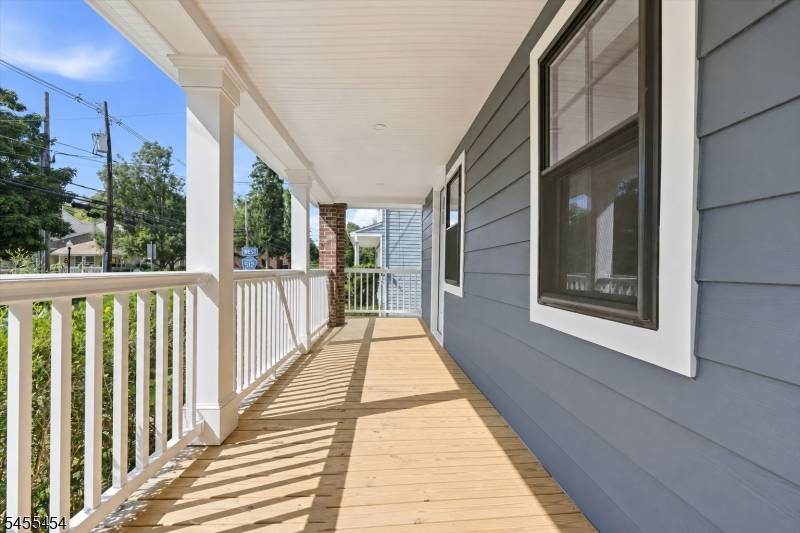 70 Main St, Peapack Gladstone Boro, NJ 07977