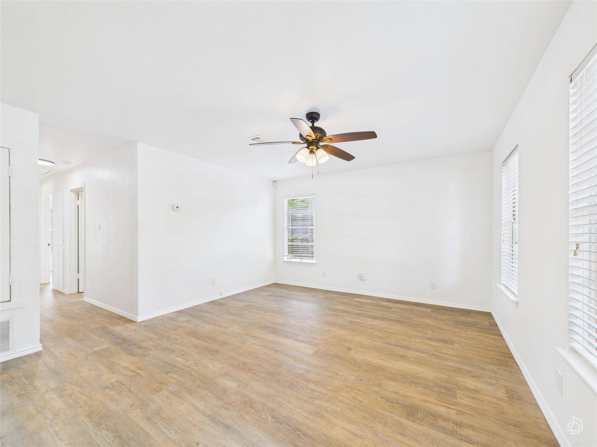 5809 Glenhollow PATH, Austin, TX 78745
