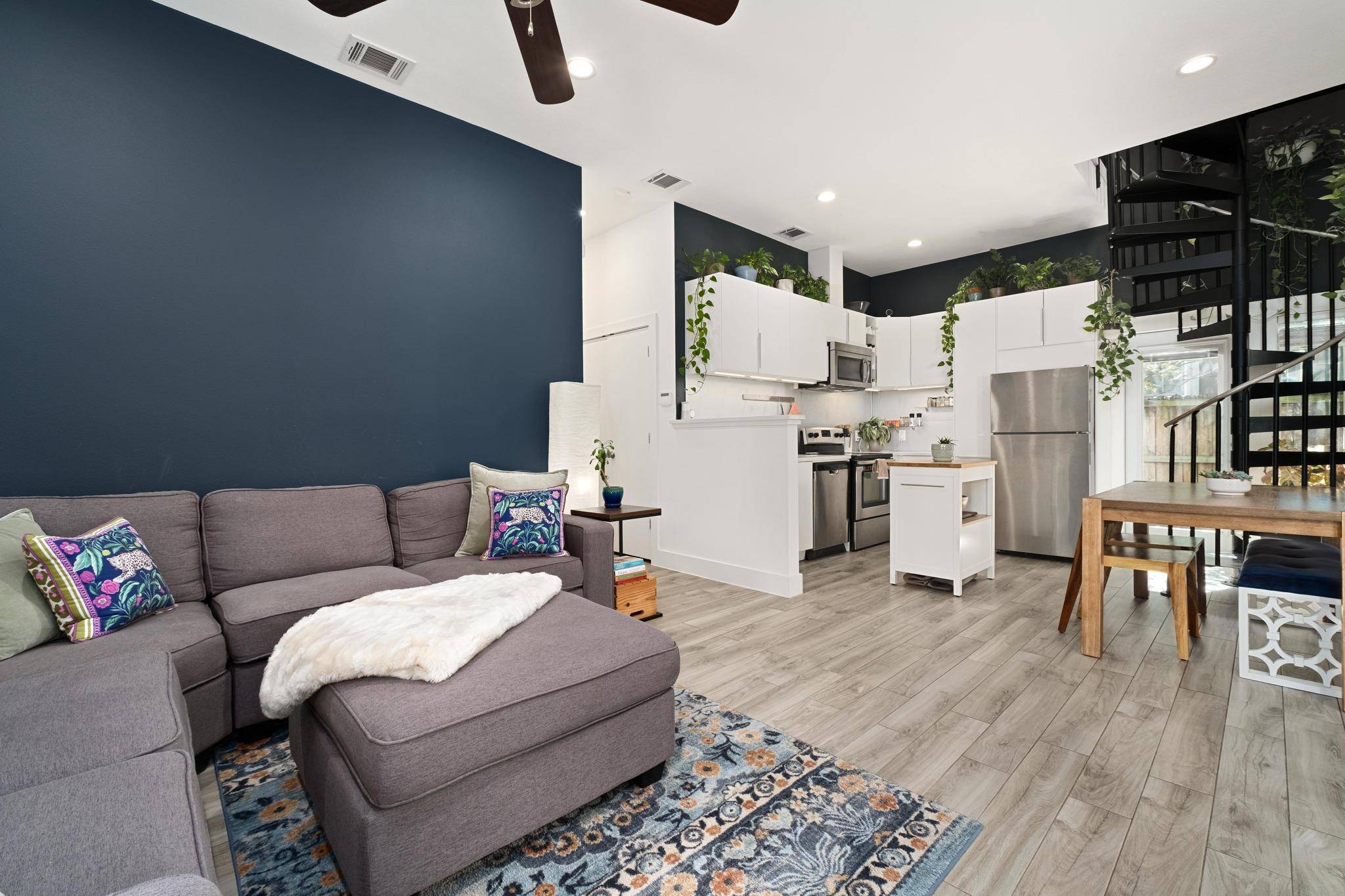 5502 Avenue F #B, Austin, TX 78751