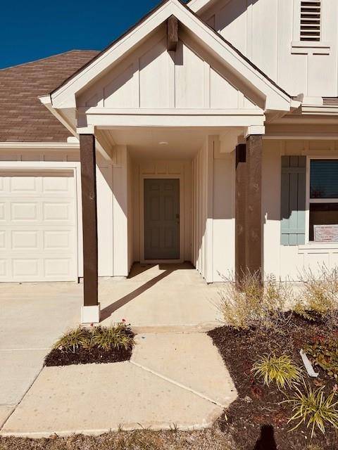 345 MERRIMAN RD, San Marcos, TX 78666