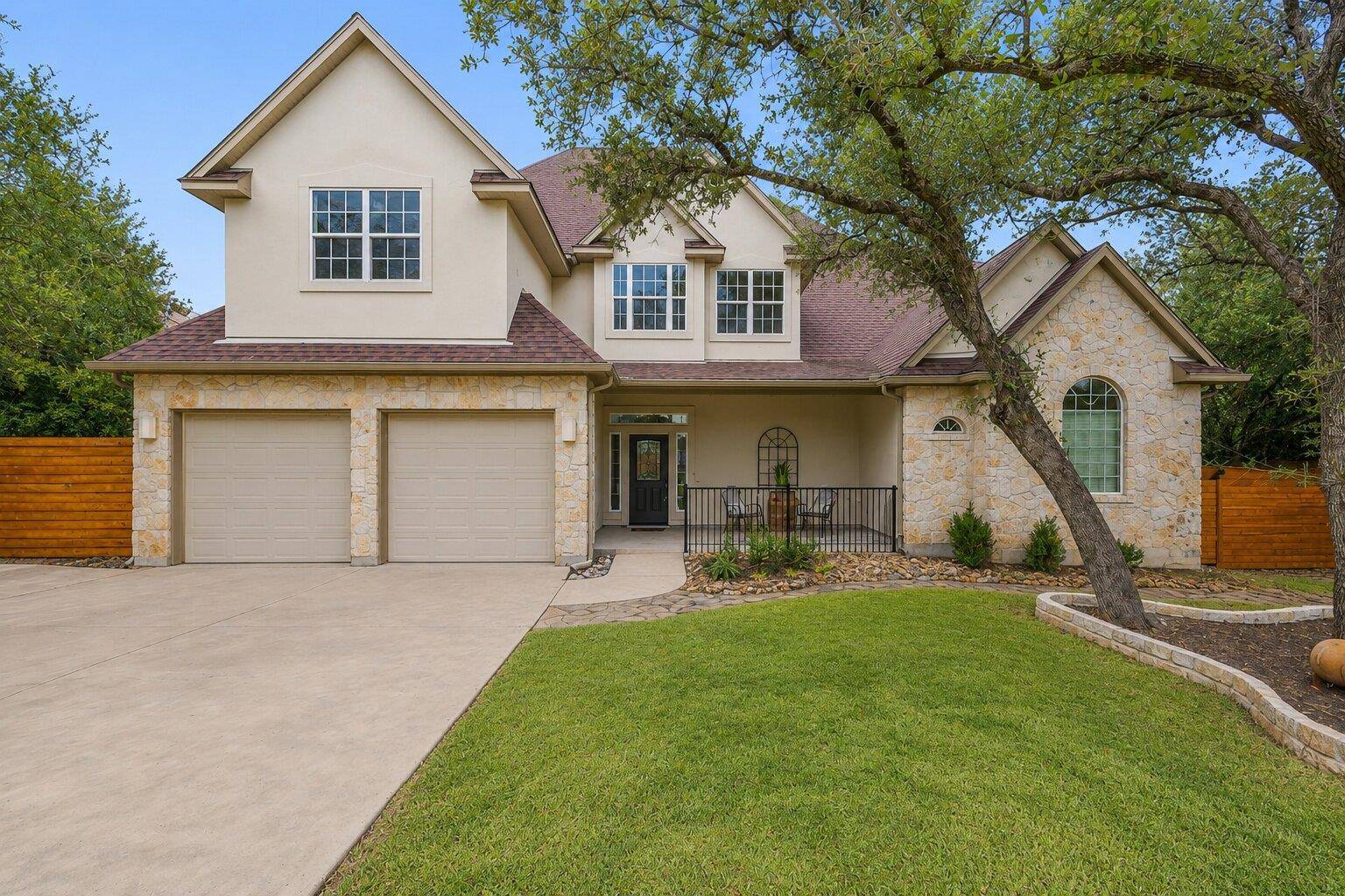 811 Presa Arriba RD, Austin, TX 78733