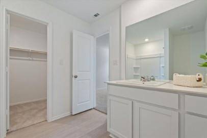 300 Twilight Breeze WAY, Hutto, TX 78634