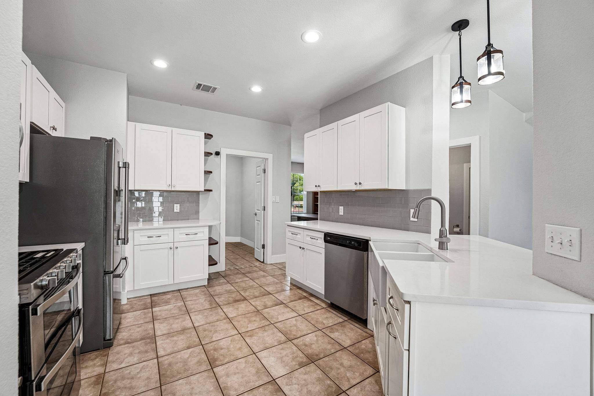 2202 Portwood Bend CV, Cedar Park, TX 78613