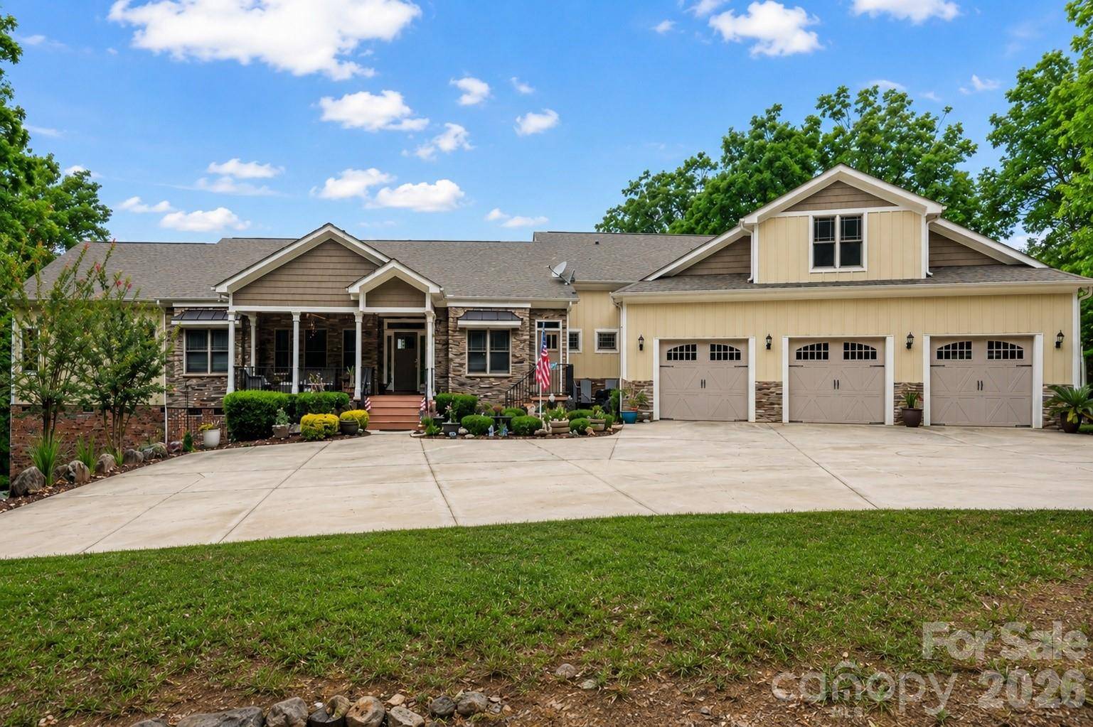 2207 Sierra Trace RD, Denton, NC 27239