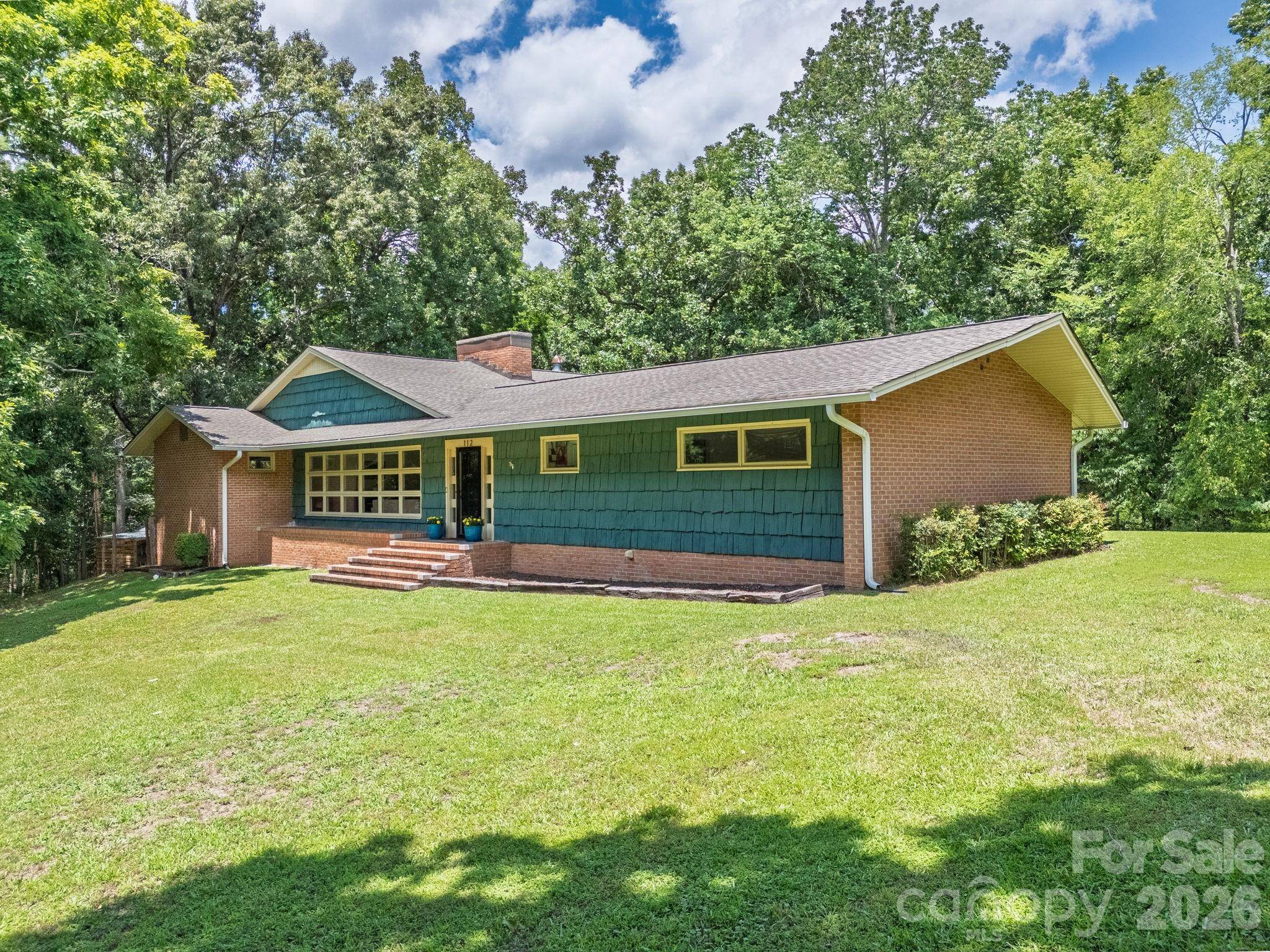 112 Crestwood CIR, Chester, SC 29706