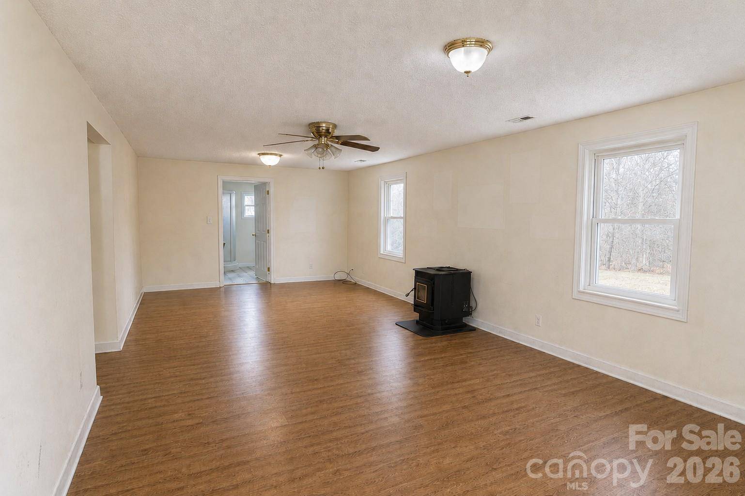 275 Noel RD, Harmony, NC 28634